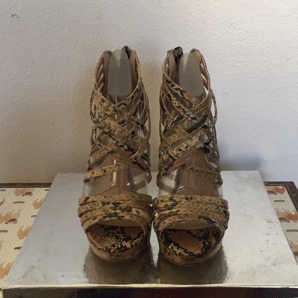 High heal shoes